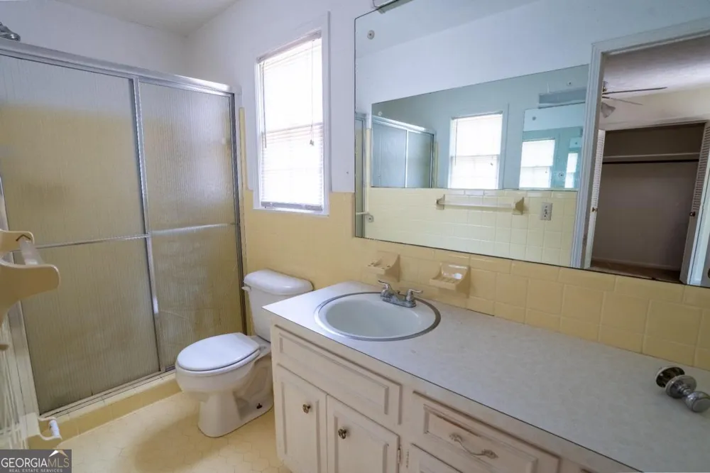 1334 Sherri LN Sugar Hill, GA 30518