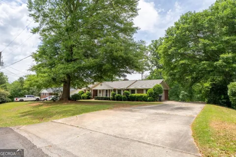 1334 Sherri LN