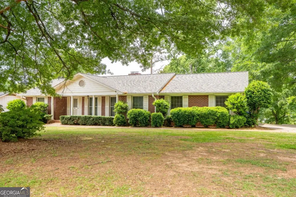 1334 Sherri LN Sugar Hill, GA 30518