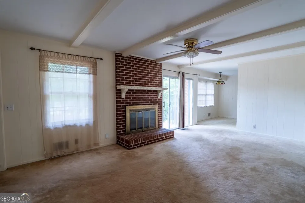 1334 Sherri LN Sugar Hill, GA 30518