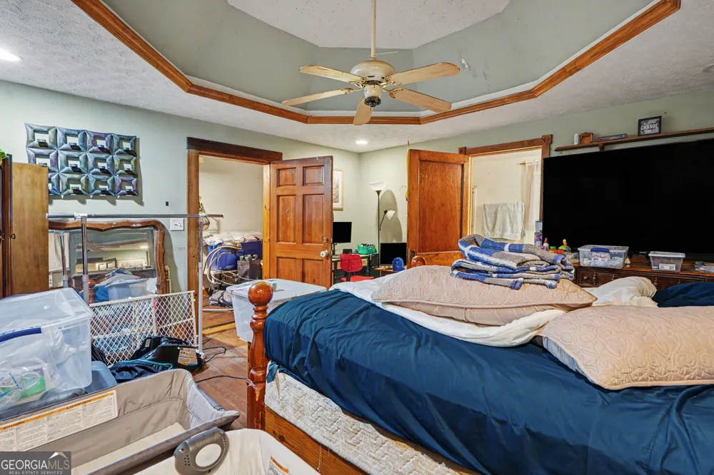 22 S Broad ST Porterdale, GA 30014