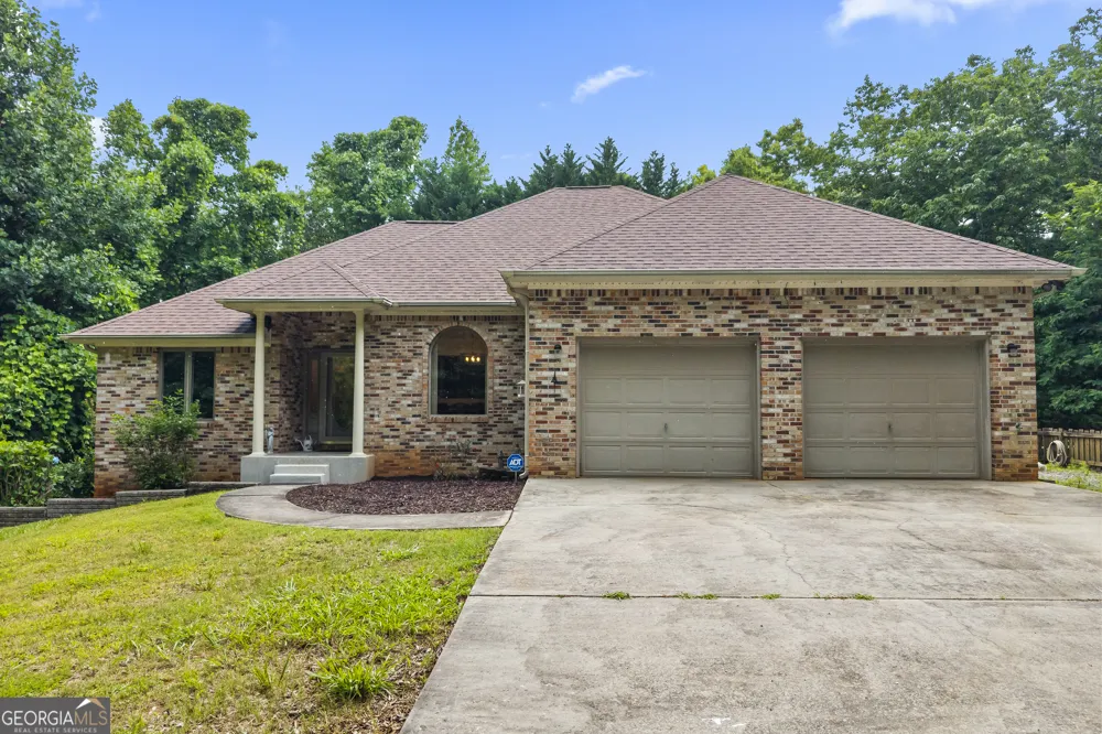 160 Quail Ridge DR Cleveland, GA 30528