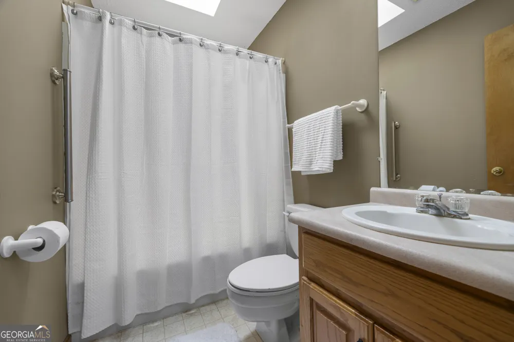 160 Quail Ridge DR Cleveland, GA 30528