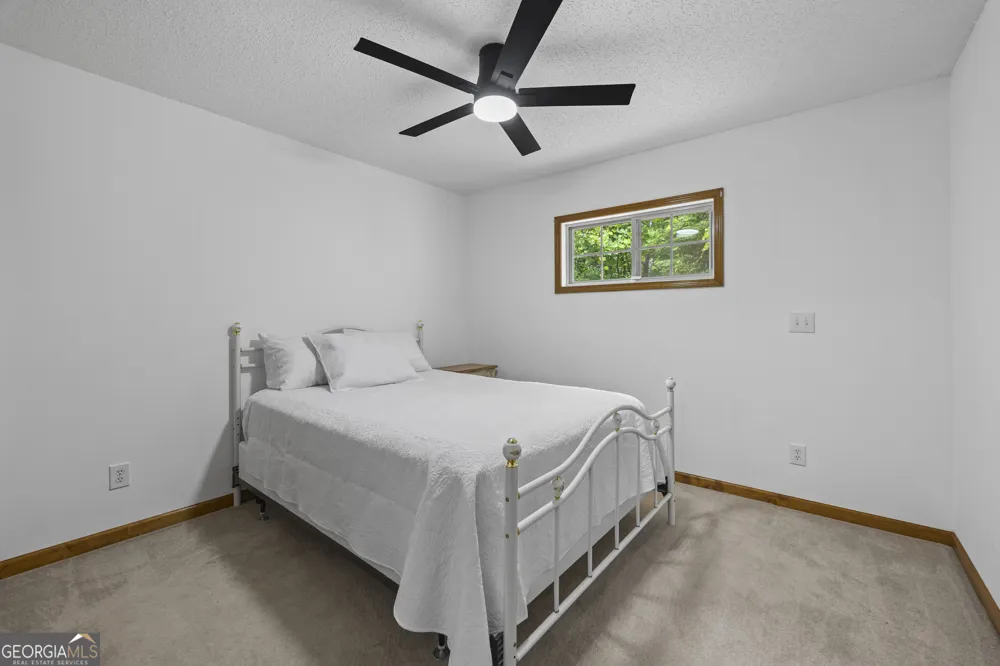 160 Quail Ridge DR Cleveland, GA 30528