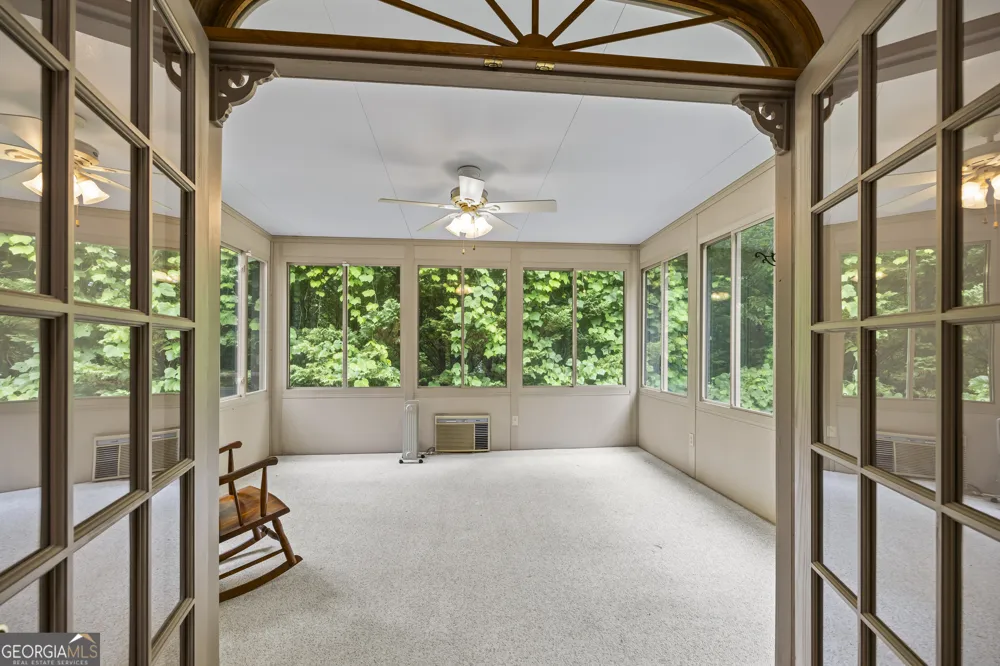 160 Quail Ridge DR Cleveland, GA 30528