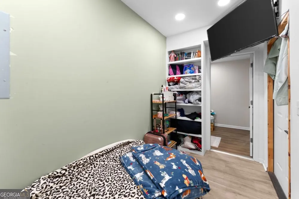 196 Adams Duncan RD Hull, GA 30646