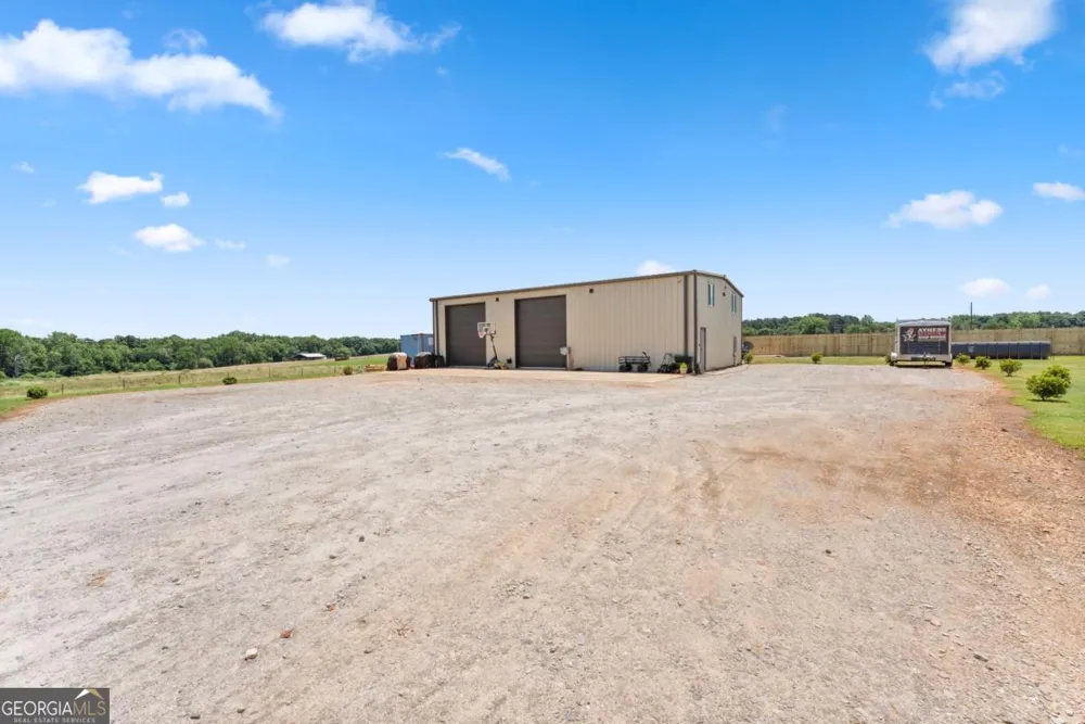 196 Adams Duncan RD Hull, GA 30646