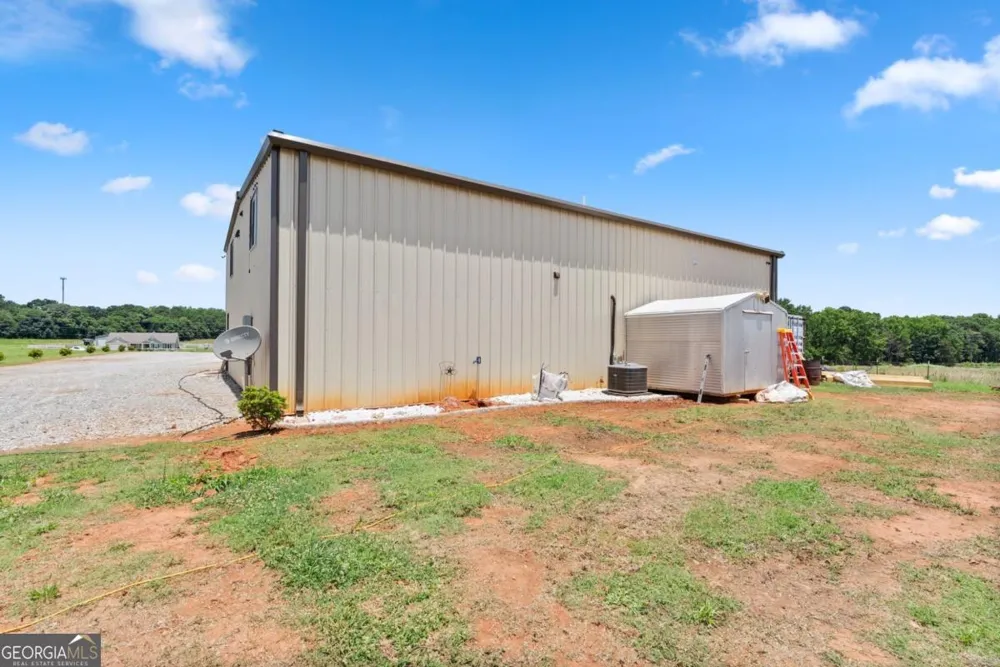 196 Adams Duncan RD Hull, GA 30646