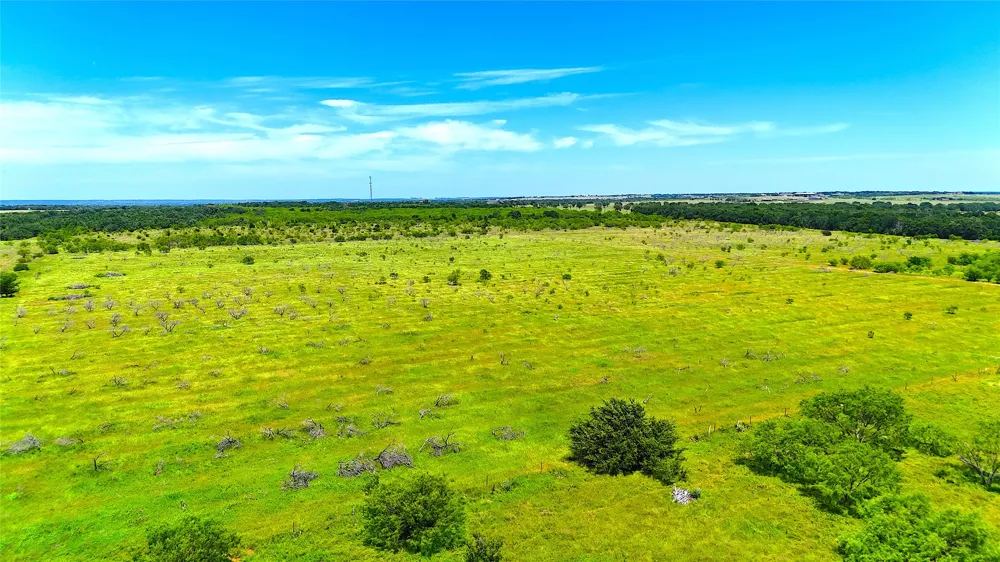 W Fm 52 Whitt, TX 76490