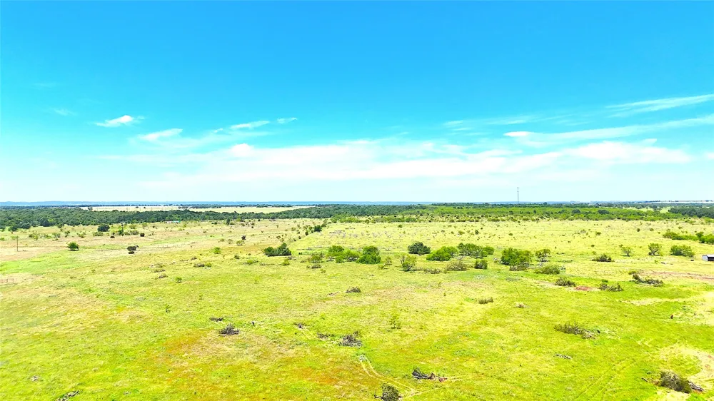 W Fm 52 Whitt, TX 76490