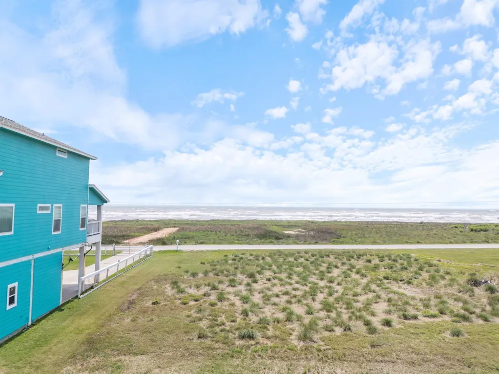 3 County Road 230 Sargent, TX 77414