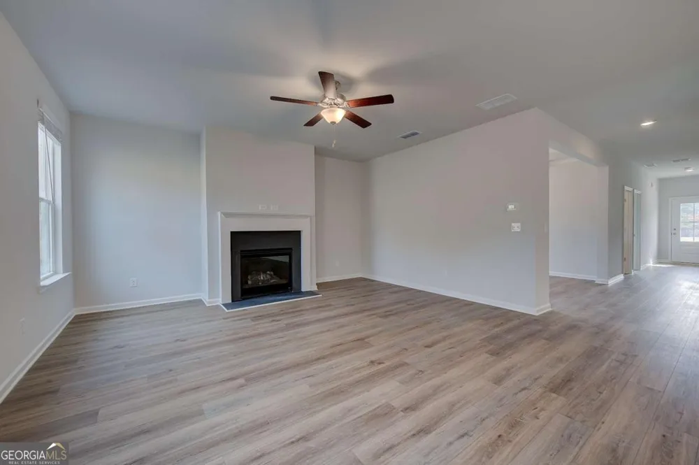 2444 Dixon PL Lawrenceville, GA 30045