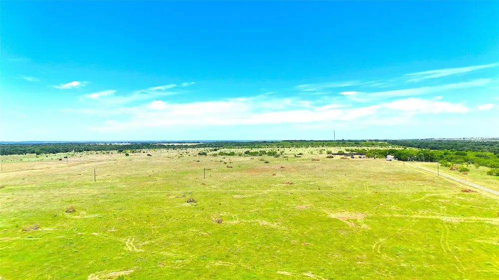 W Fm 52 Whitt, TX 76490