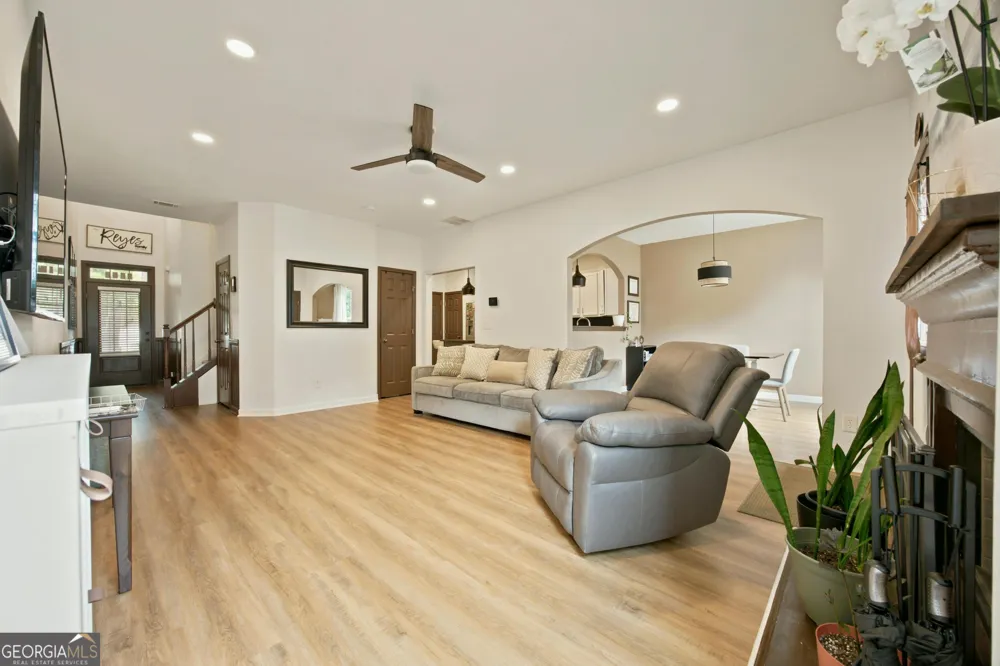 3210 Smith Ridge TRCE Peachtree Corners, GA 30071
