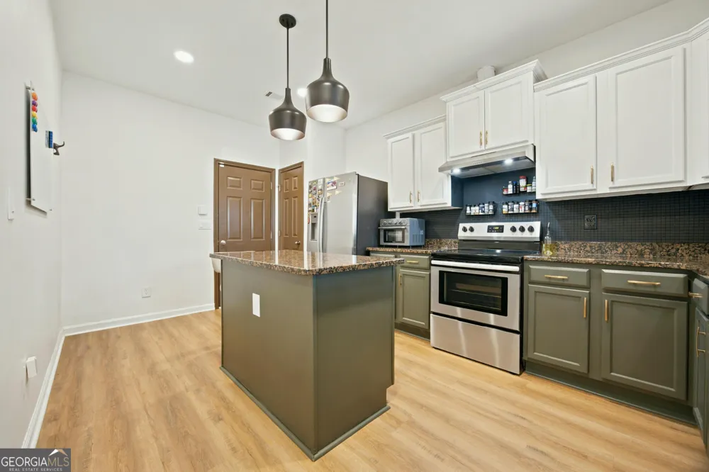 3210 Smith Ridge TRCE Peachtree Corners, GA 30071