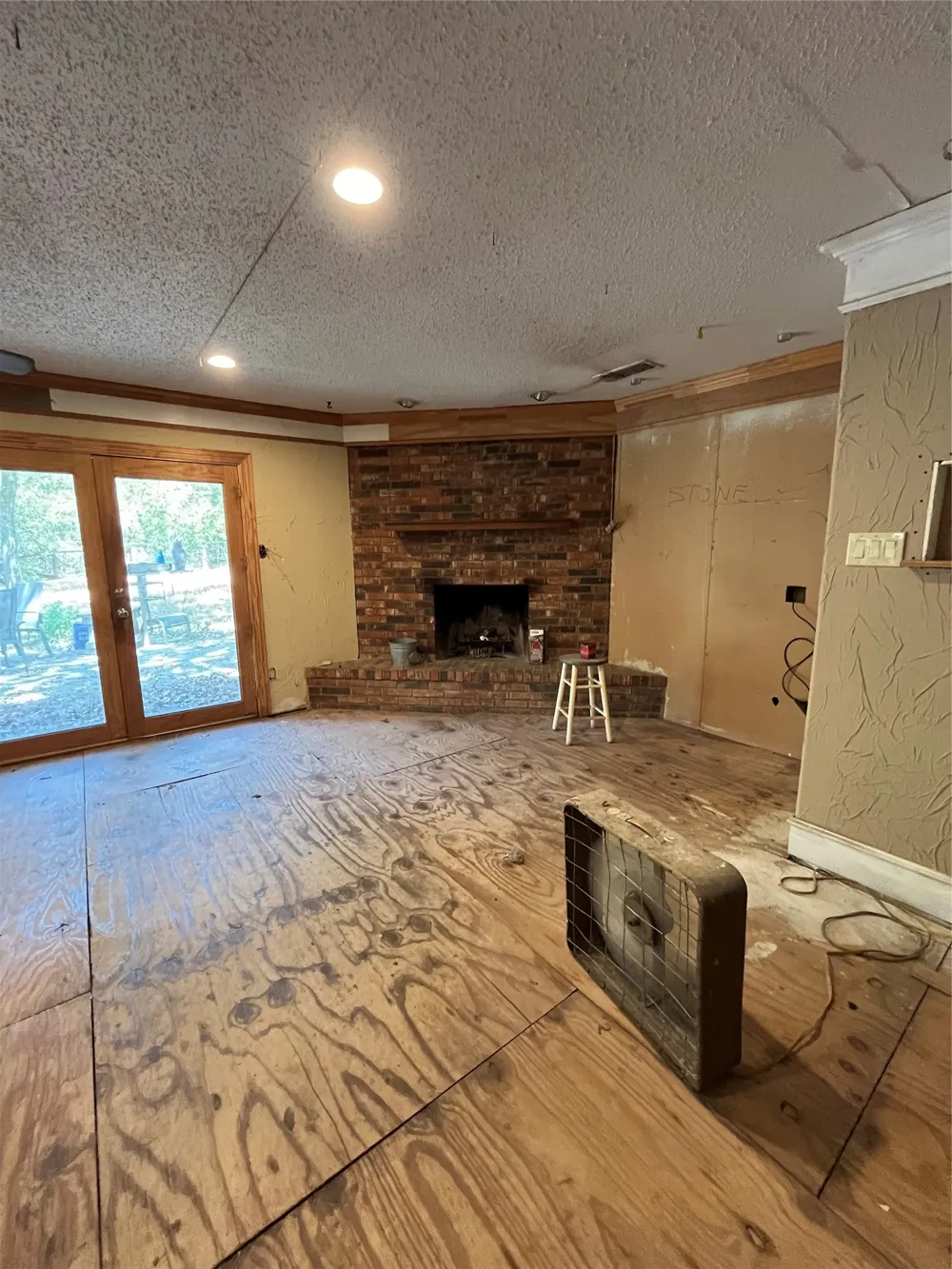 2320 Los Robles Drive Grapevine, TX 76051