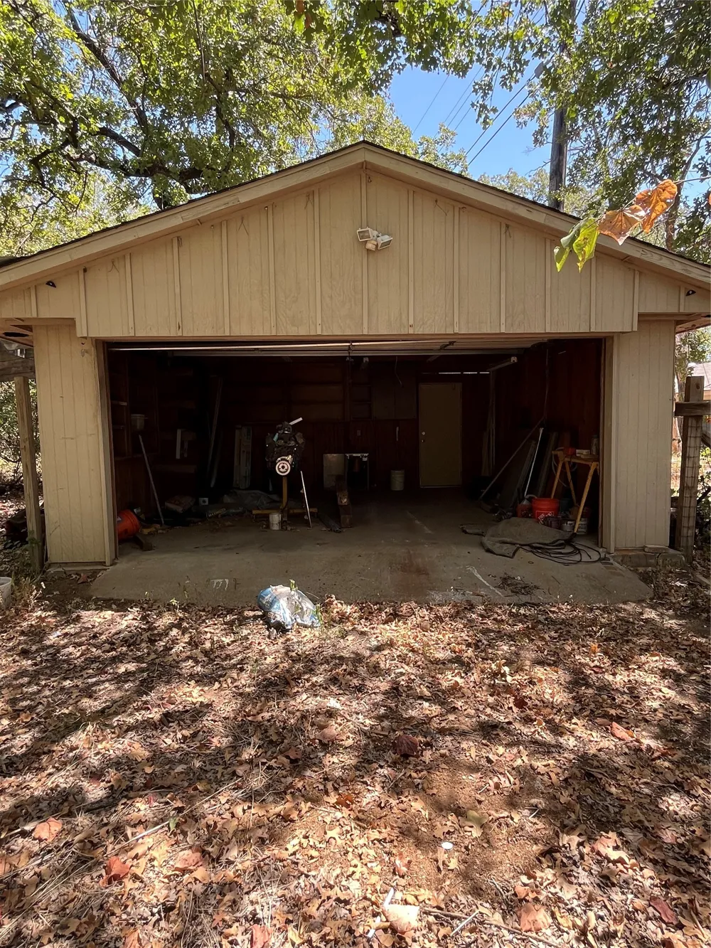 2320 Los Robles Drive Grapevine, TX 76051