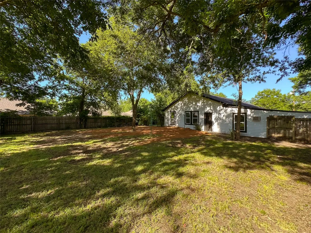 403 Gaither Street Glen Rose, TX 76043