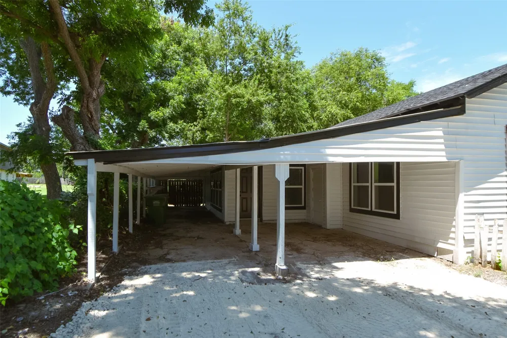 403 Gaither Street Glen Rose, TX 76043