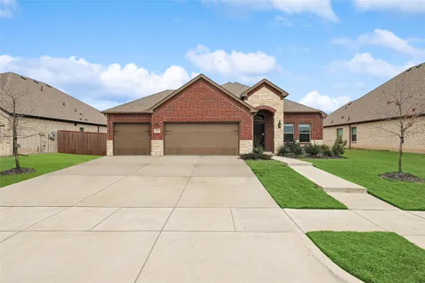 537 Oleander Drive