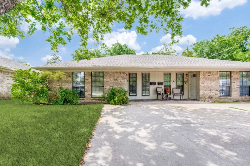 808 W Belden Street #806 Sherman, TX 75092