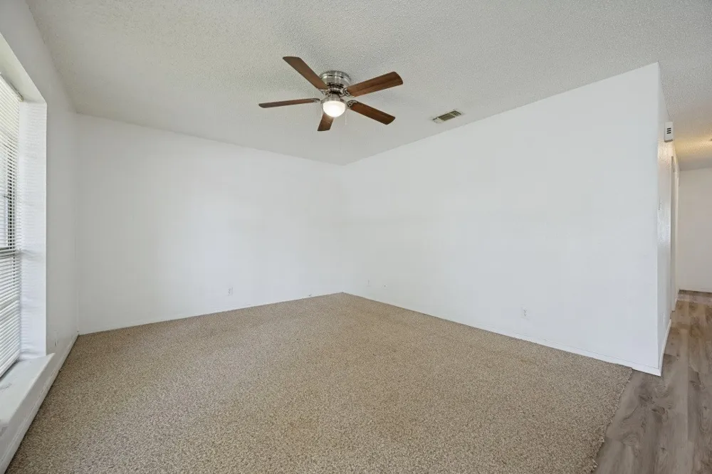 808 W Belden Street #806 Sherman, TX 75092