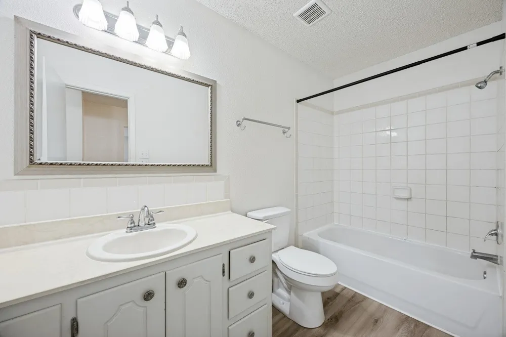 808 W Belden Street #806 Sherman, TX 75092