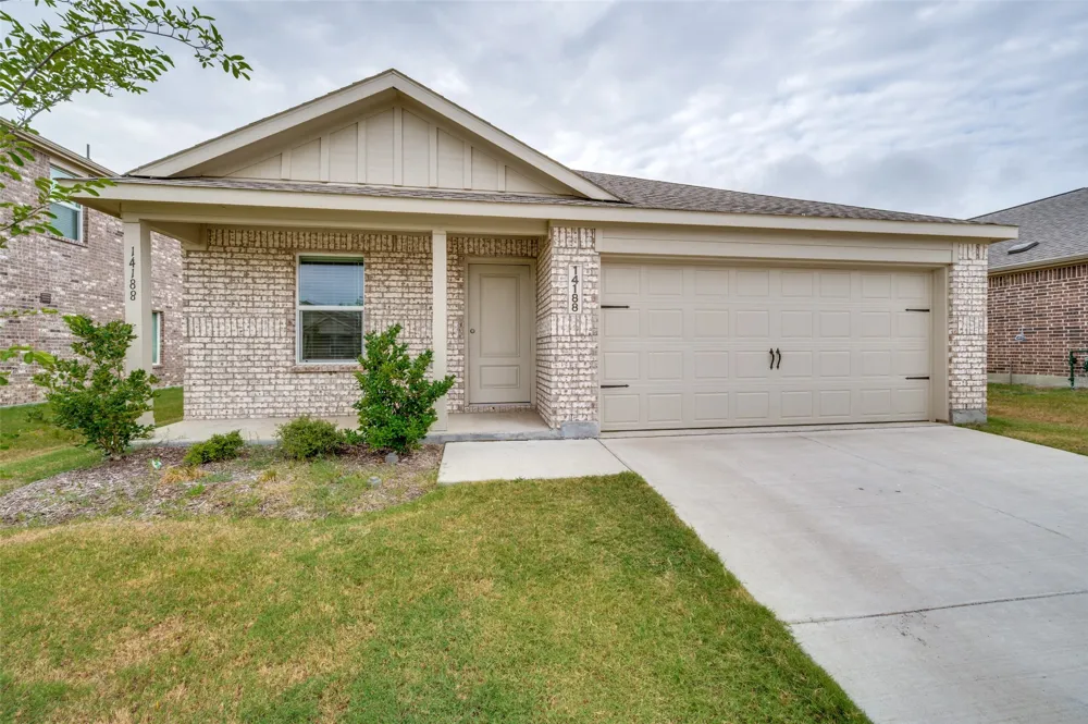 14188 Golden Bridge Drive Pilot Point, TX 76258
