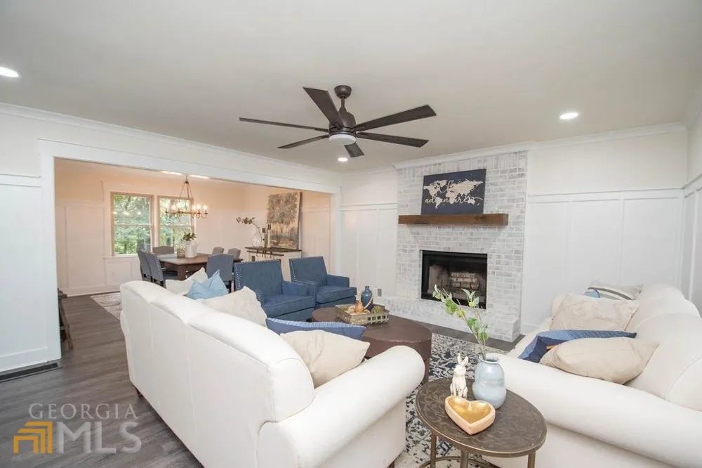 185 Chimney Springs Tyrone, GA 30290