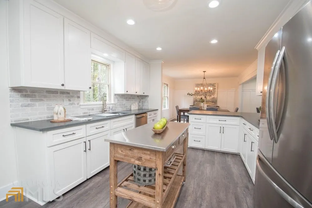 185 Chimney Springs Tyrone, GA 30290
