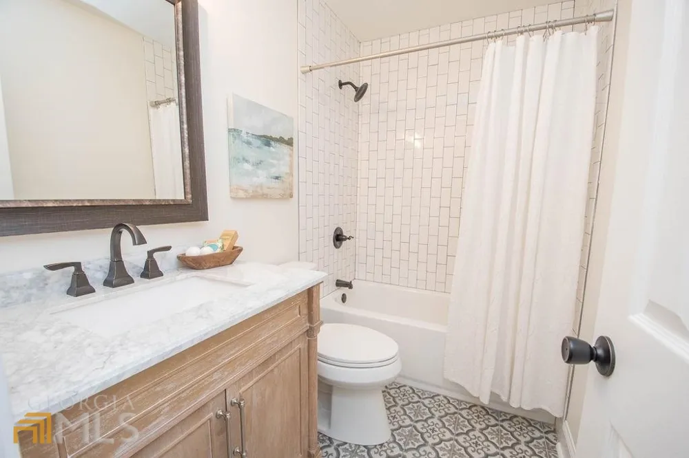 185 Chimney Springs Tyrone, GA 30290