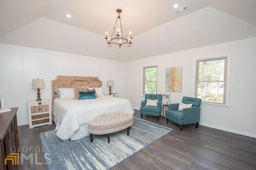 185 Chimney Springs Tyrone, GA 30290