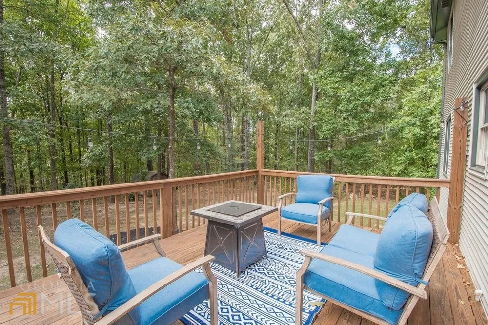185 Chimney Springs Tyrone, GA 30290