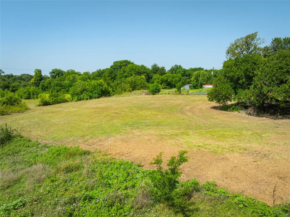 3 County Road 995 McKinney, TX 75069