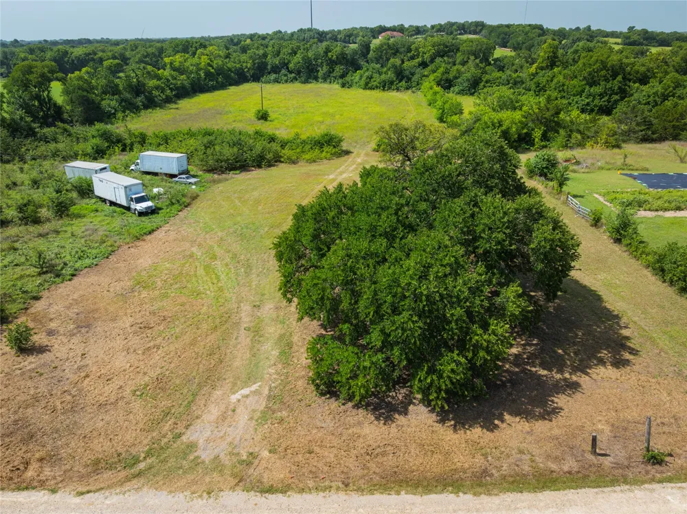 3 County Road 995 McKinney, TX 75069