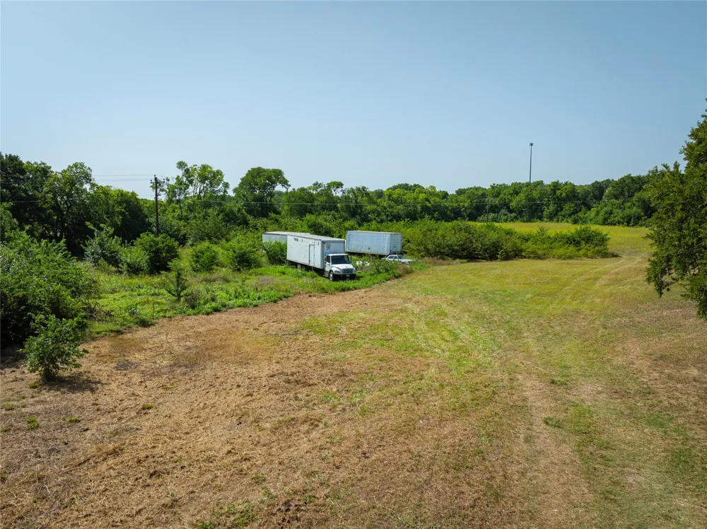 3 County Road 995 McKinney, TX 75069