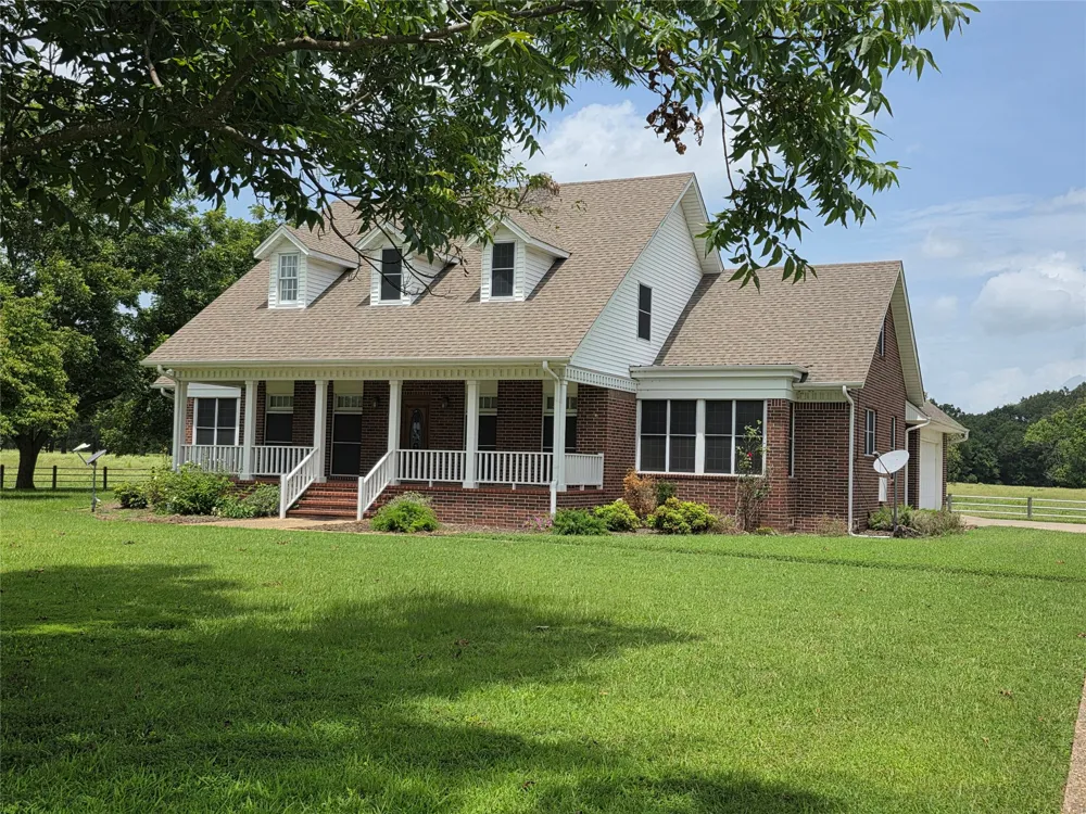 2199 County Rd 3150 Cookville, TX 75558