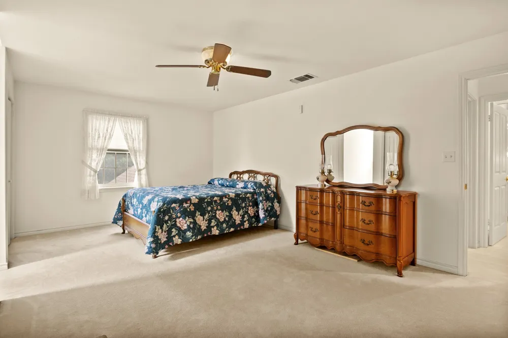 2199 County Rd 3150 Cookville, TX 75558