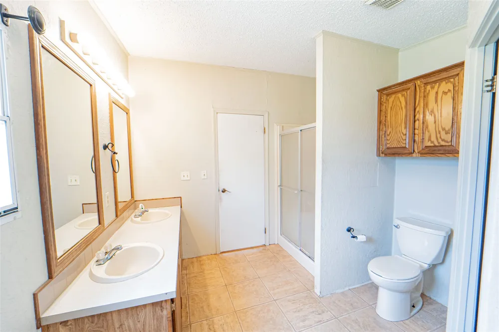 2517 County Road 215 Breckenridge, TX 76424
