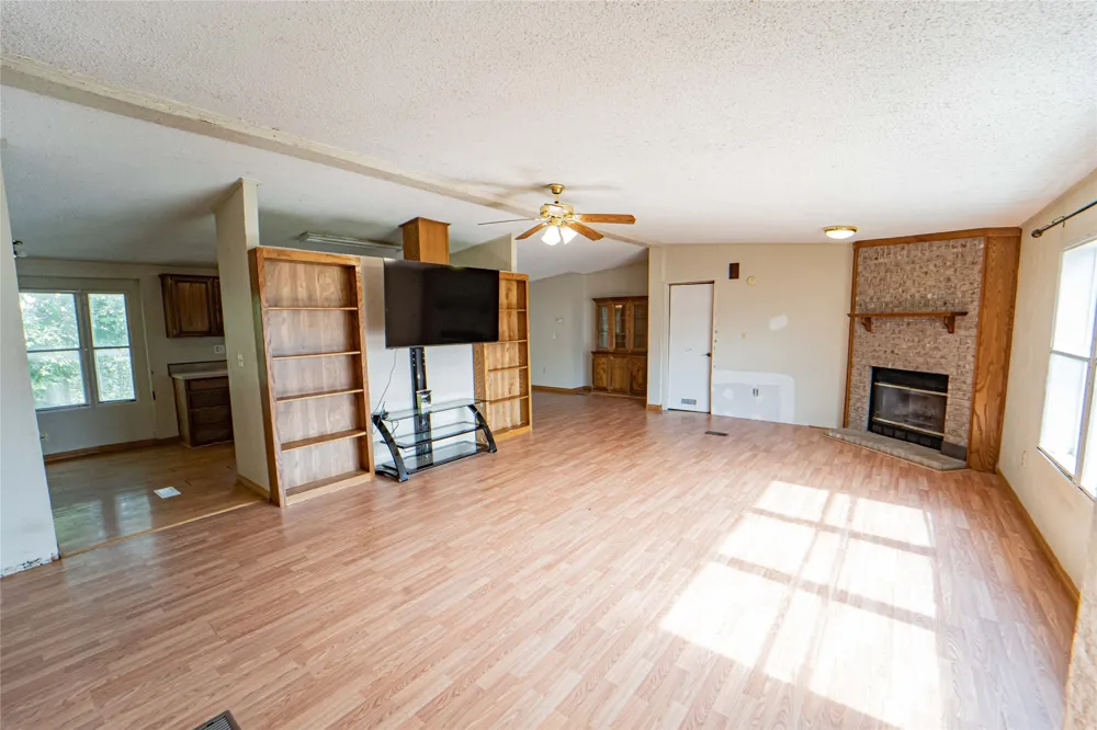 2517 County Road 215 Breckenridge, TX 76424