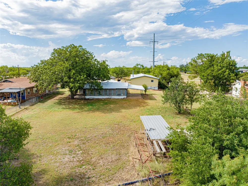 2517 County Road 215 Breckenridge, TX 76424