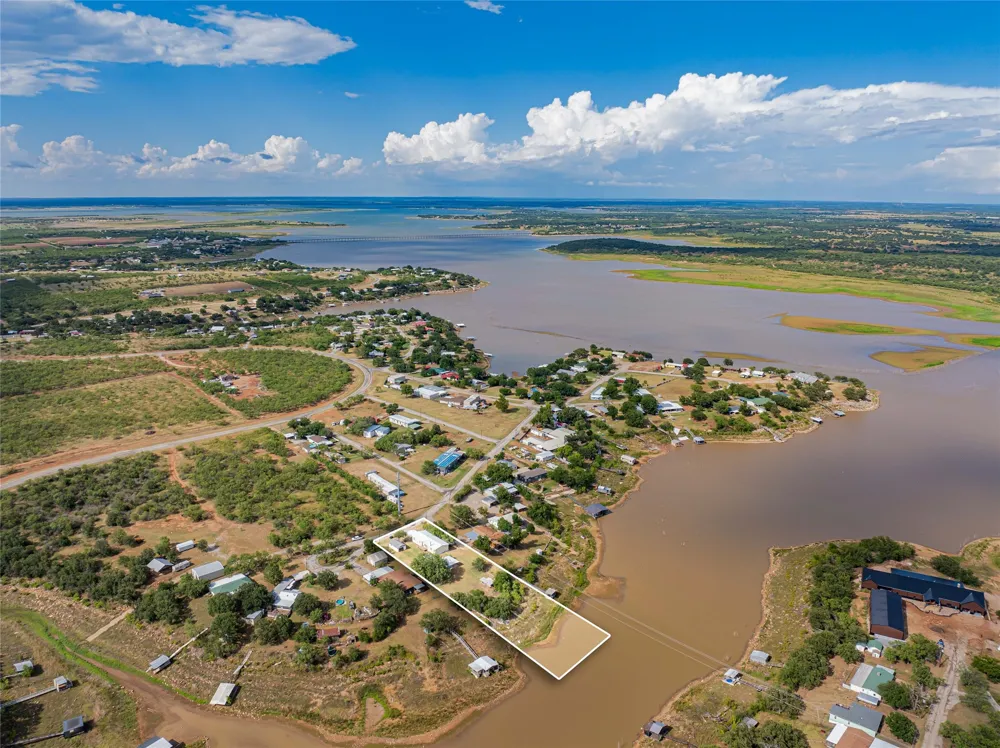 2517 County Road 215 Breckenridge, TX 76424