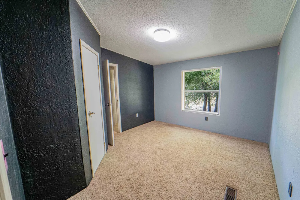 2517 County Road 215 Breckenridge, TX 76424