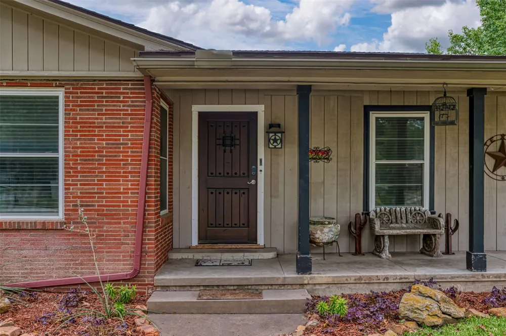 1202 NW 4th Avenue Mineral Wells, TX 76067