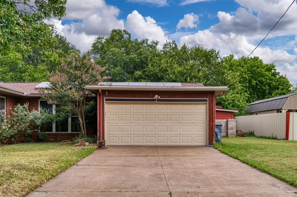 1202 NW 4th Avenue Mineral Wells, TX 76067
