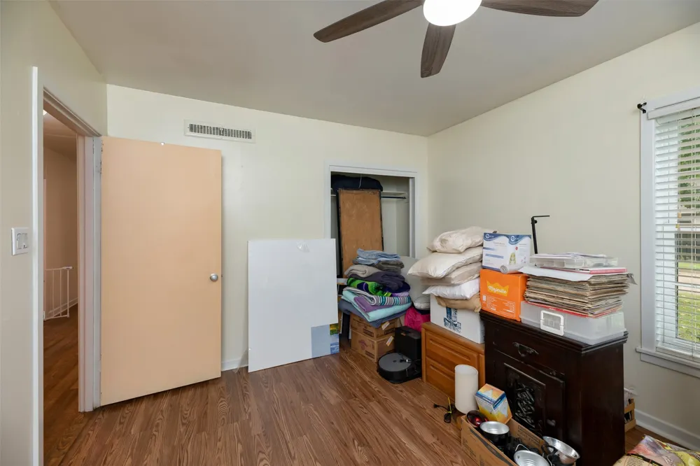 1202 NW 4th Avenue Mineral Wells, TX 76067