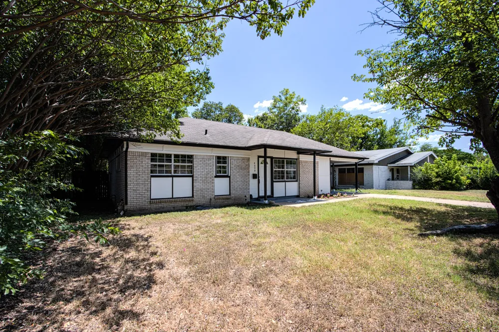 4608 Reed Street Fort Worth, TX 76119