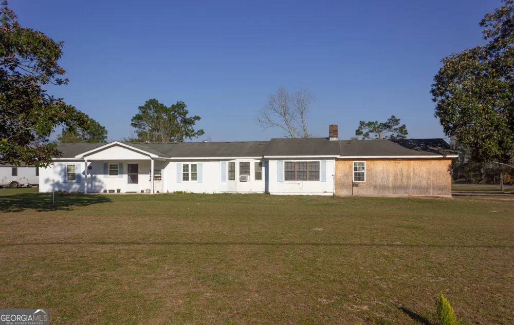 695 Jasmine DR Douglas, GA 31535