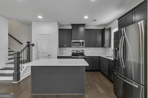 162 Auburn Run LN Auburn, GA 30011
