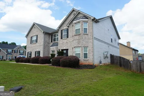 7985 Sandpoint PL